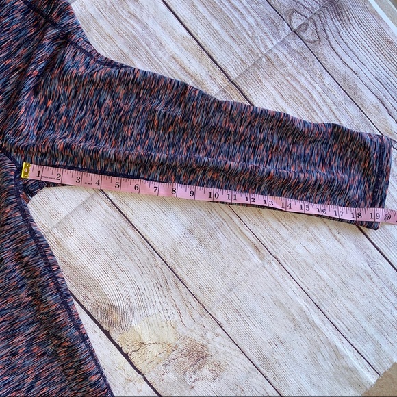 Gap Fit Medium Leggings Like New - Picture 2 of 8